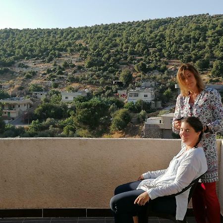 Mhna Guest House Ajloun Exterior photo