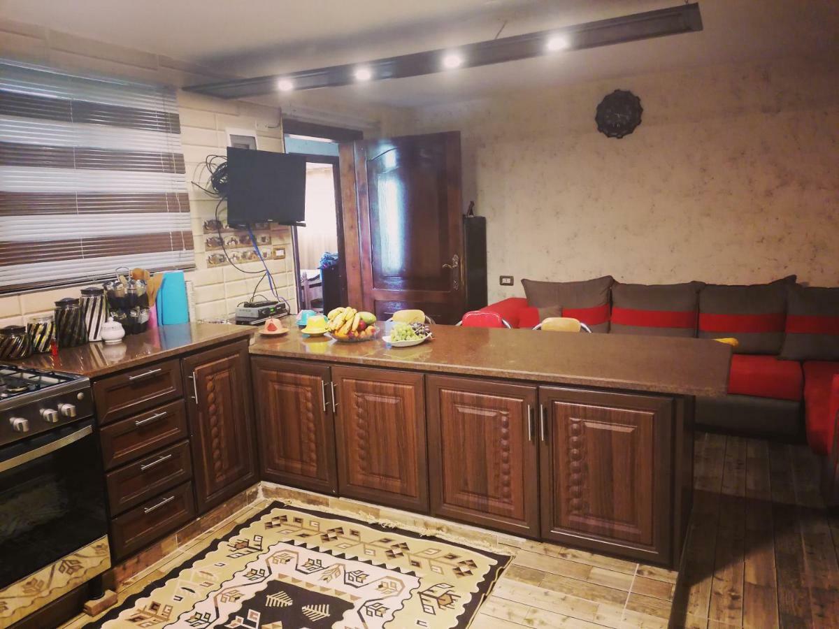 Mhna Guest House Ajloun Exterior photo